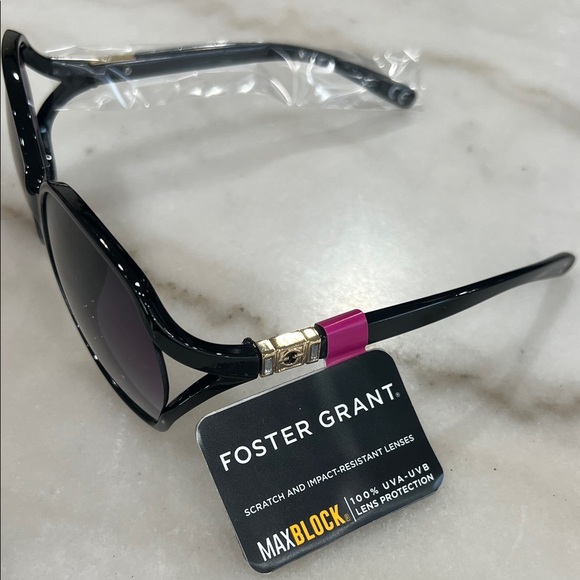 Foster Grant Black and Purple Sunglasses - Picture 2 of 5